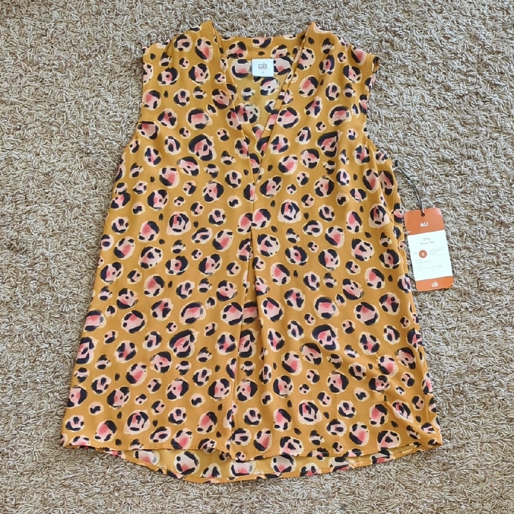 💲 CAbi Leopard Print Blouse in Orange and Black 🐆 Lowest Price!